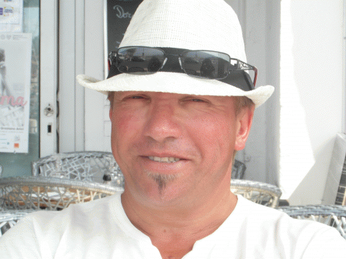 Rencontre didier 56 ans Le Blanc je suis simple cool gentil doux