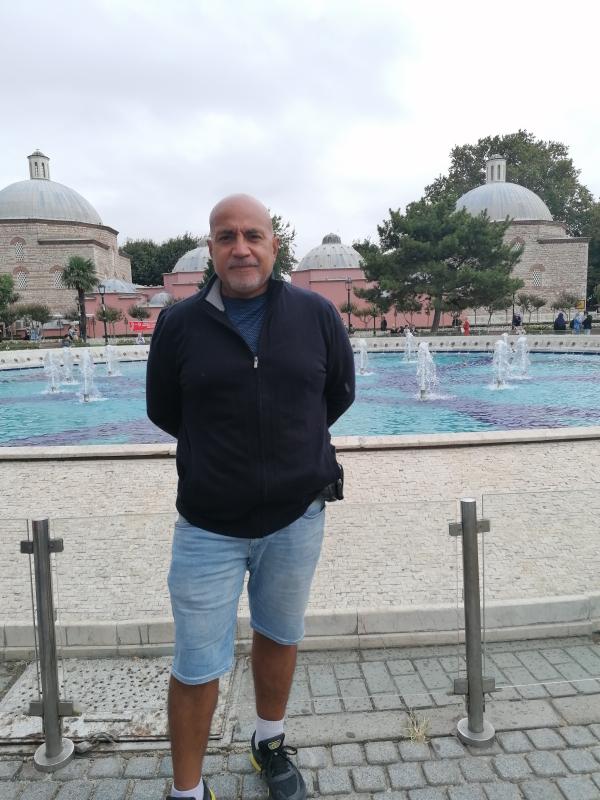 Anthony  55 ans Nice