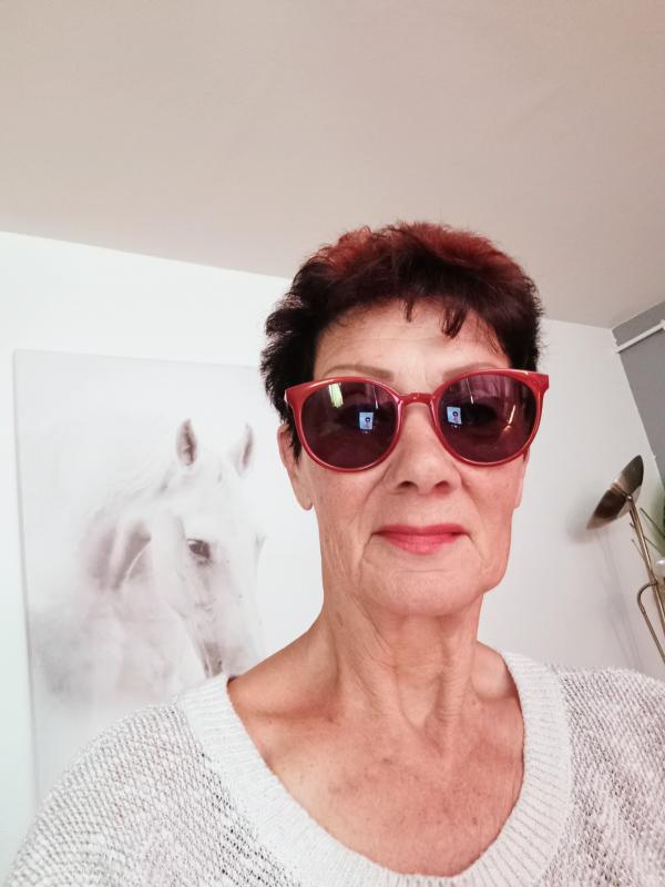 Anne 68 ans Cherbourg