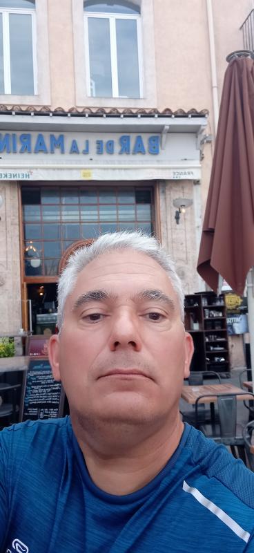 Daniel 62 ans Saint Sardos