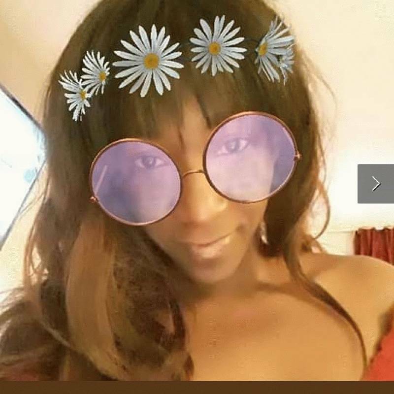 Celia 33 ans paris 10eme arrondissement