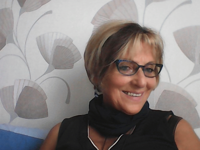 Rencontre ELIANE 68 ans Guiscriff Je suis veuve, j'aimerais rompre la solitude, malgré mon Rencontre ELIANE 68 ans Guiscriff Je suis veuve, j'aimerais rompre la solitude, malgré mon