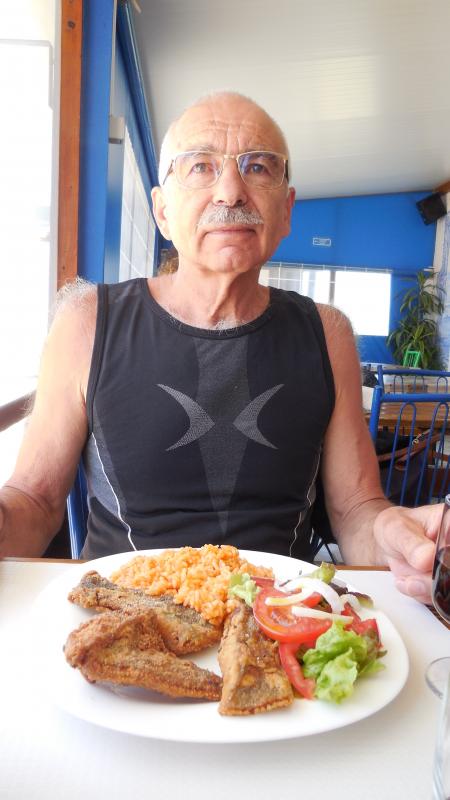 Jean-Yves 76 ans Port Saint Père