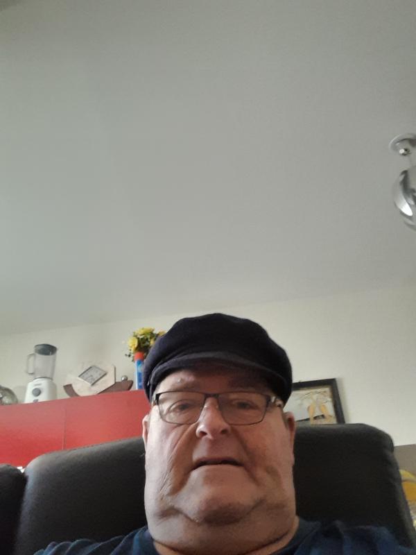 Daniel 65 ans Niort