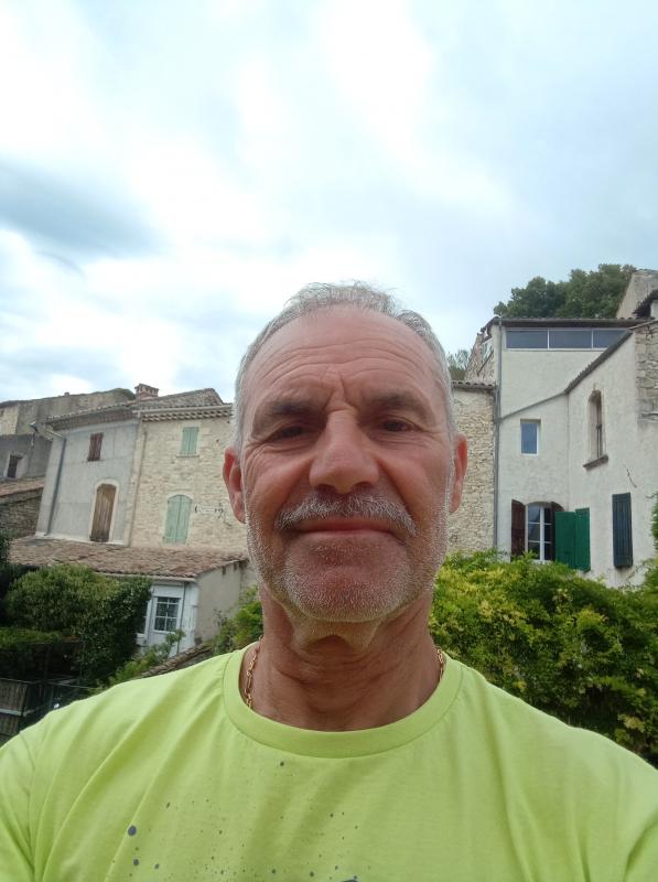 Guy 67 ans Forcalquier