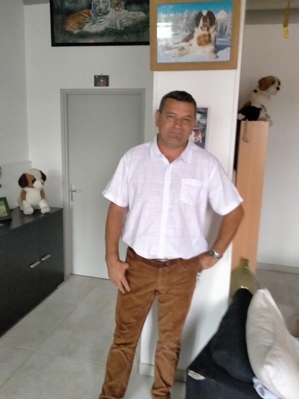 Christophe 52 ans Mirambeau