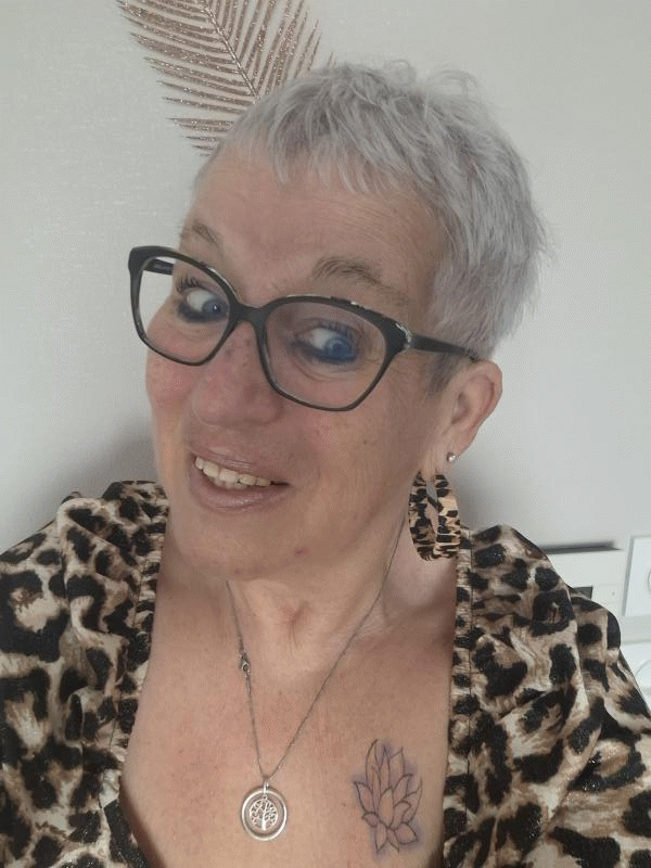 Regine 68 ans Gevrey Chambertin