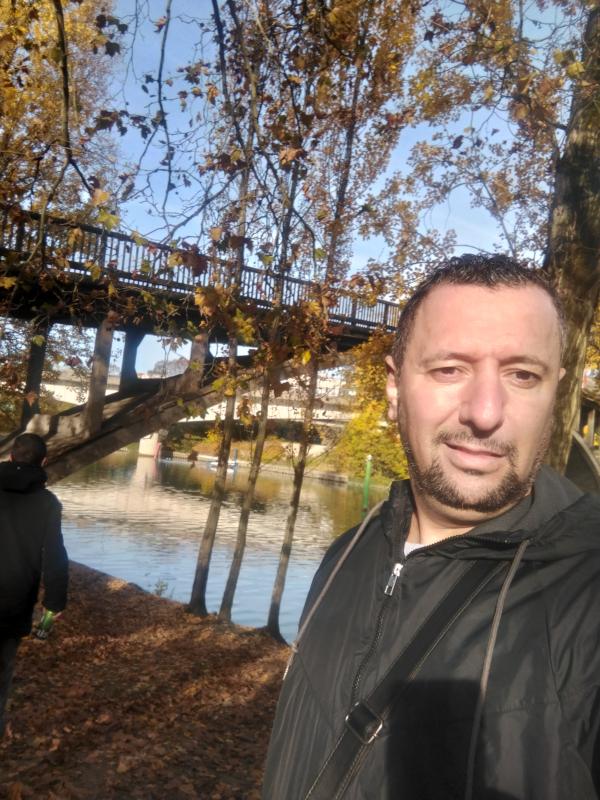 Samy 42 ans Ivry sur Seine