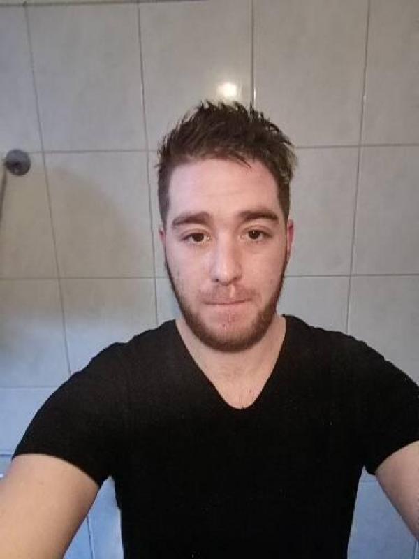 Vincent  32 ans paris 15eme arrondissement