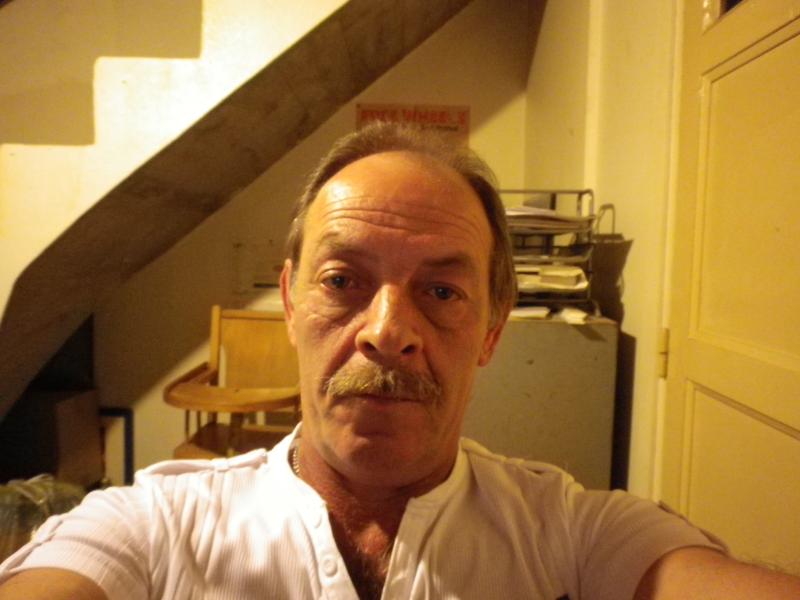 joel 62 ans Bussac sur Charente