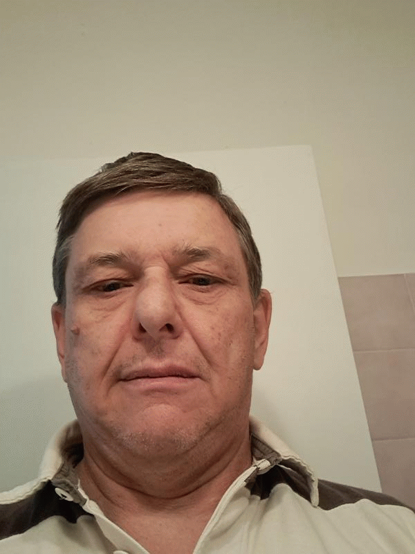 Olivier 59 ans Montceau les Mines