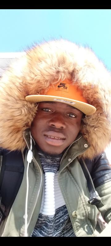 Fofana mamadou  37 ans paris 17eme arrondissement