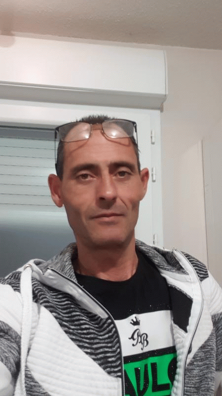 Armando  51 ans Salaise sur Sanne