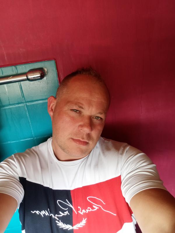 Sebastien 40 ans Soissons