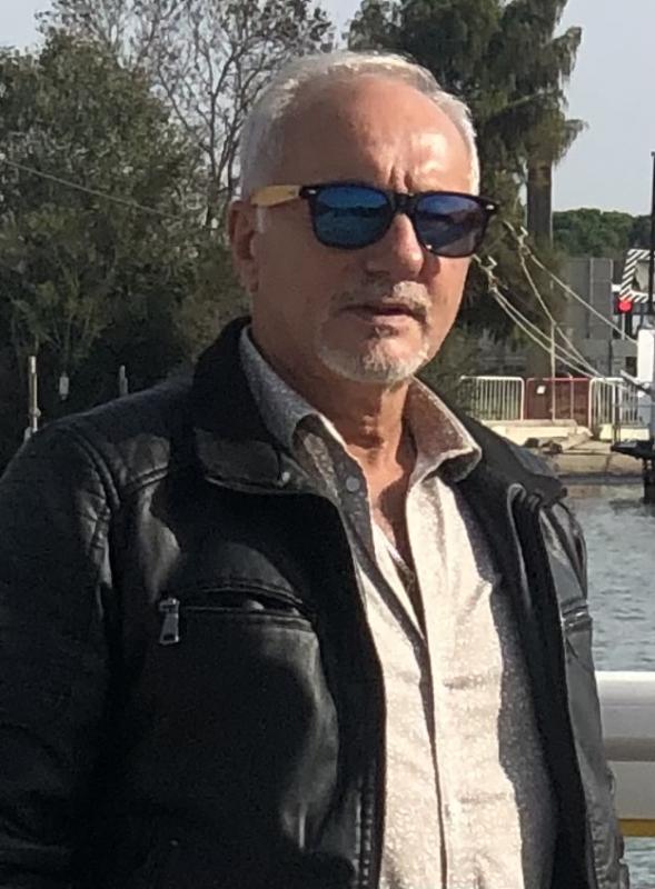 Philippe  63 ans Agde