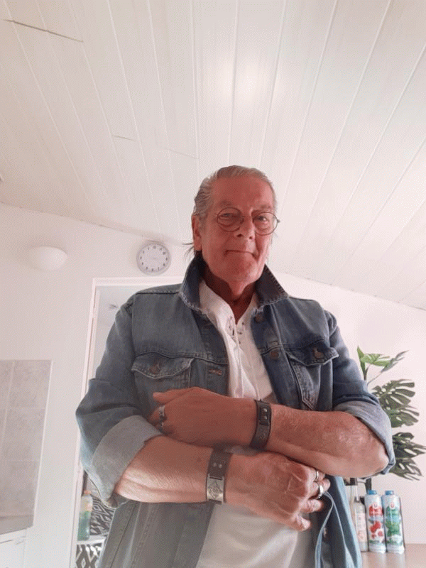 Serge  67 ans La Roche sur Yon