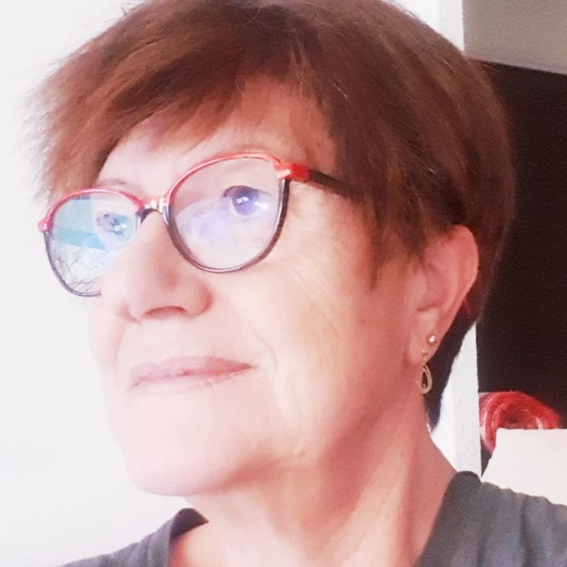 Patricia  68 ans La Napoule