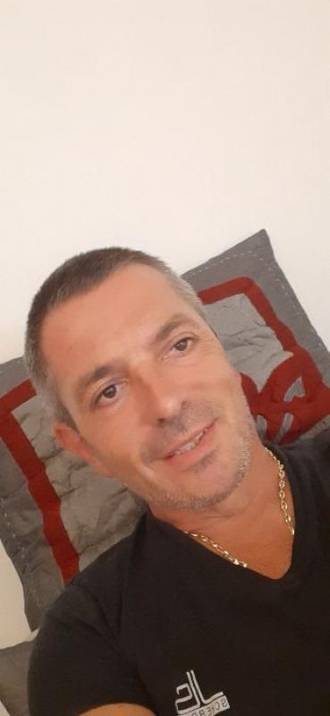 Christophe  52 ans marseille 8eme arrondisse