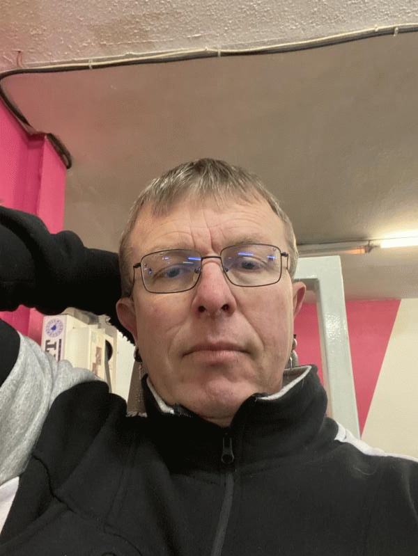 stephane 58 ans Granges sur Vologne