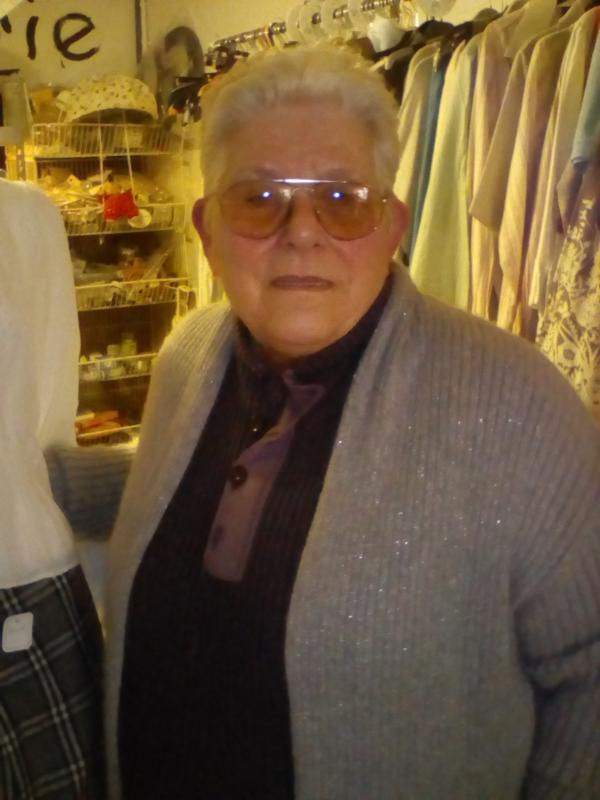 CHRISTIANE 81 ans Mareuil