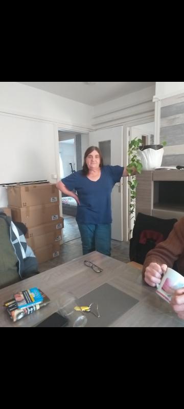 Jocelyne  76 ans Romilly sur Seine