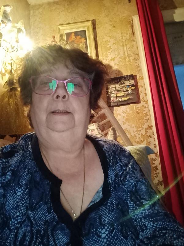 Madeleine Bertet Lenel 68 ans Villenave d'Ornon