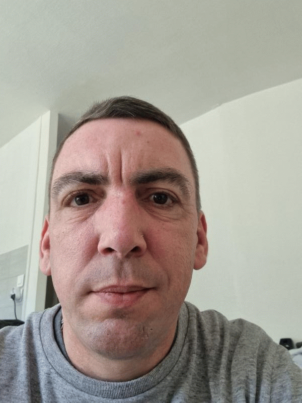 Jerome  44 ans Quimper