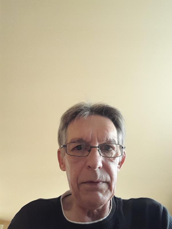 didier 64 ans Troyes
