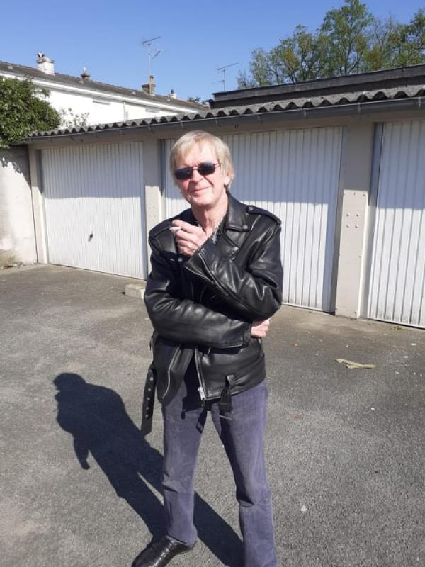Jean-Noel 59 ans Angers