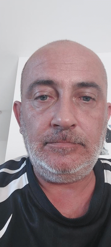 Ludovic  44 ans Etables sur Mer