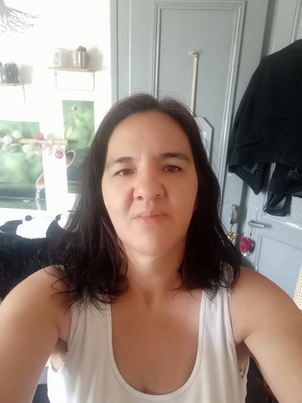 Marie  45 ans Poitiers