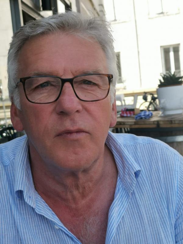 Philippe 67 ans paris 19eme arrondissement