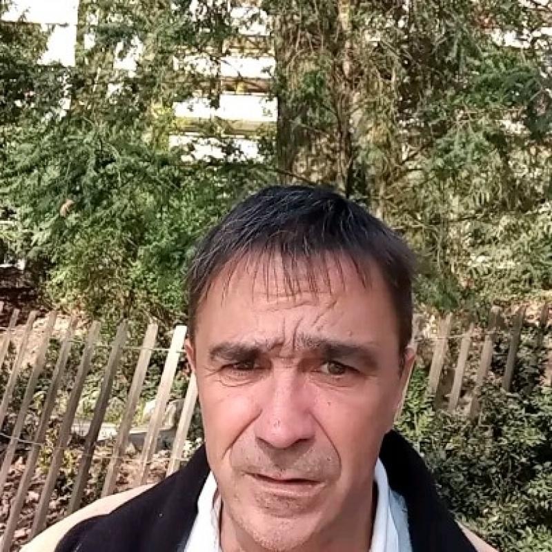 Alain  57 ans Besançon