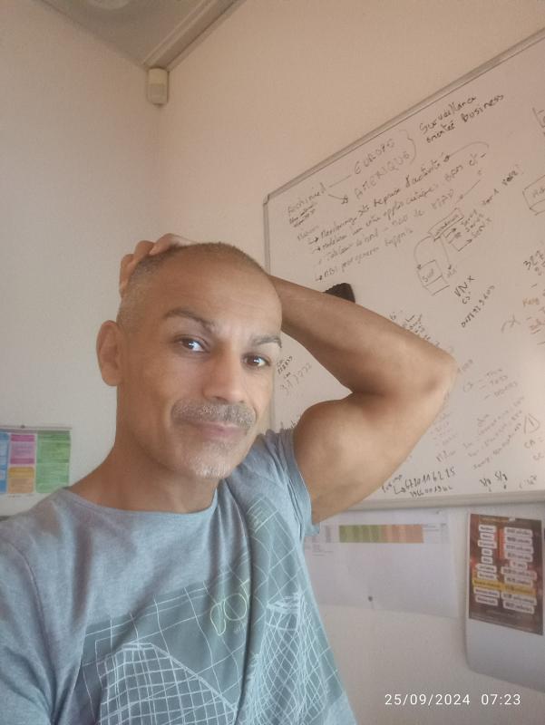 Karim 51 ans Colomiers