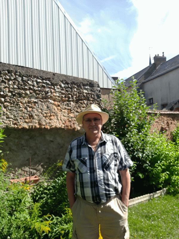 ORIARD DENIS 63 ans Marigné Laillé