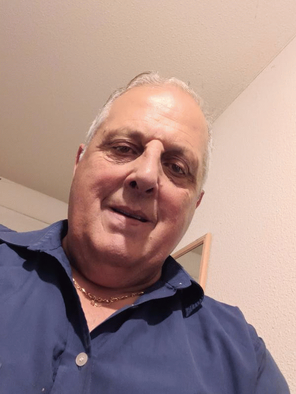 Jean-Yves  71 ans Essert
