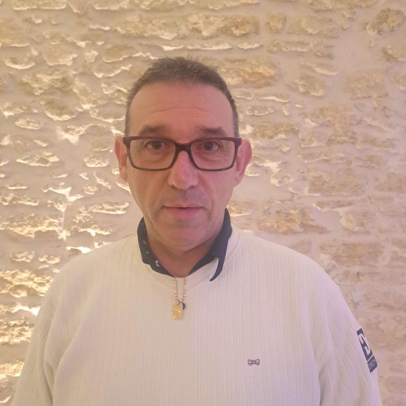 Cédric 52 ans Juvignac