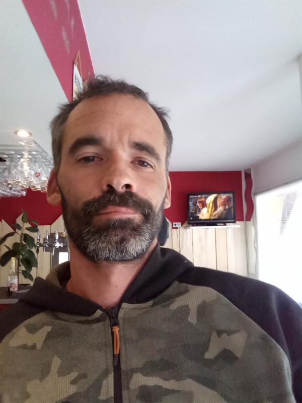 Romain Robert 34 ans Saint Séverin sur Boutonne