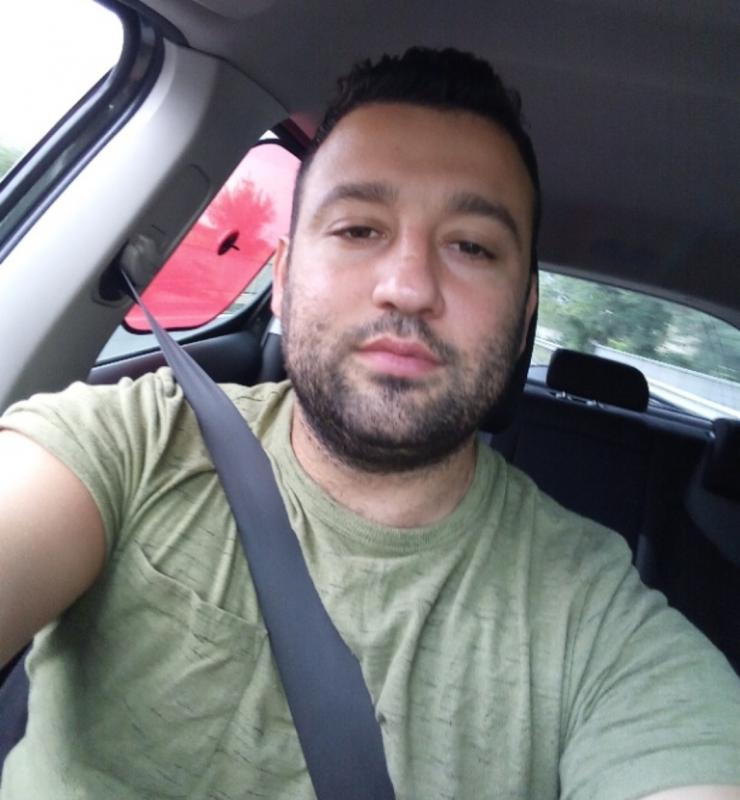 jason rodriguez 32 ans Rieux Minervois