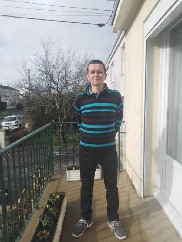 Nicolas  58 ans Châteauroux