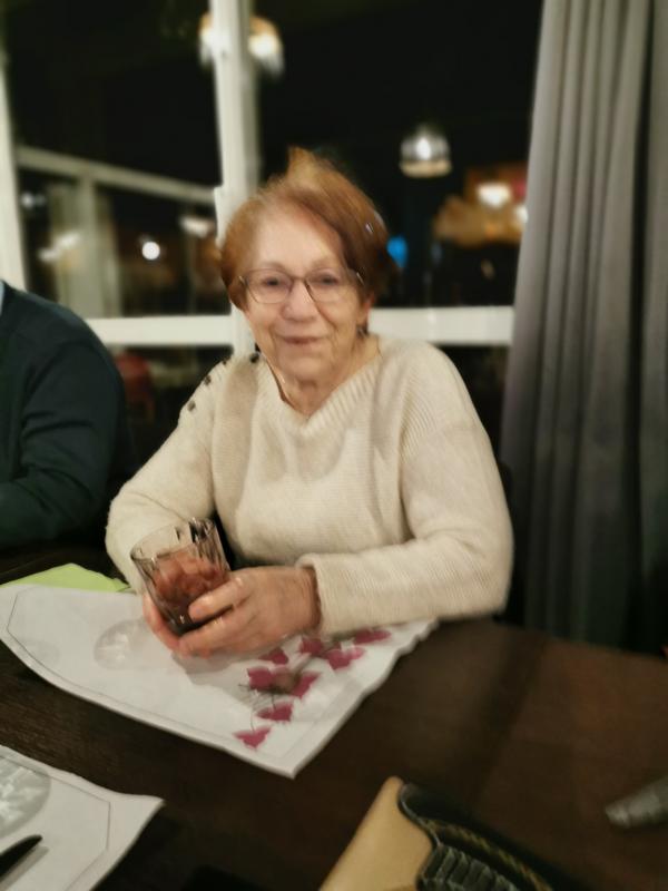 Michèle 72 ans Vandré
