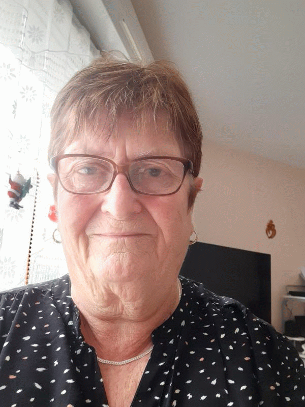 Nicole 75 ans Champagné les Marais