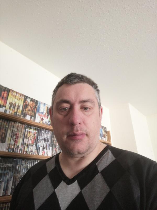 Romain 46 ans Nevers