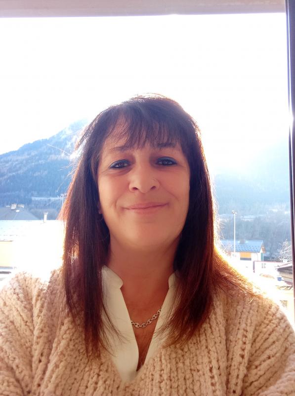 Camille  55 ans Saint Jean de Maurienne