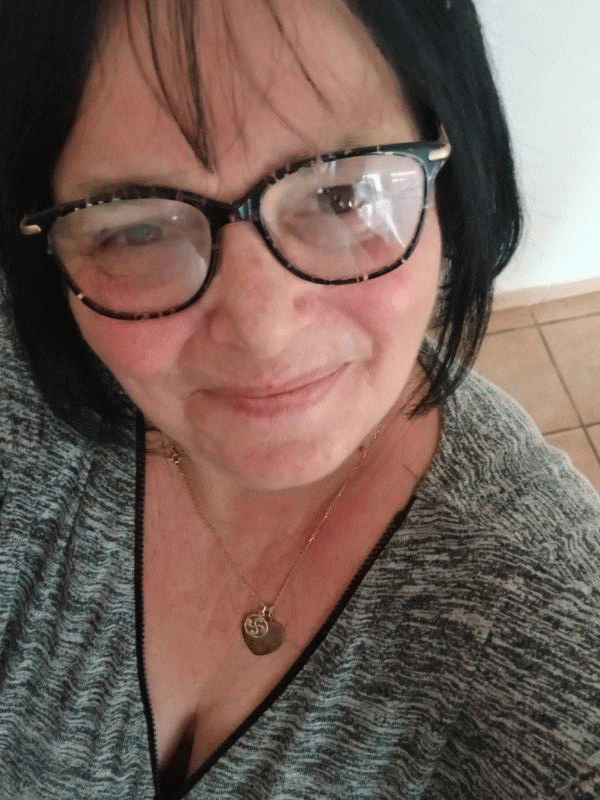 Vivie 58 ans Mauléon Licharre