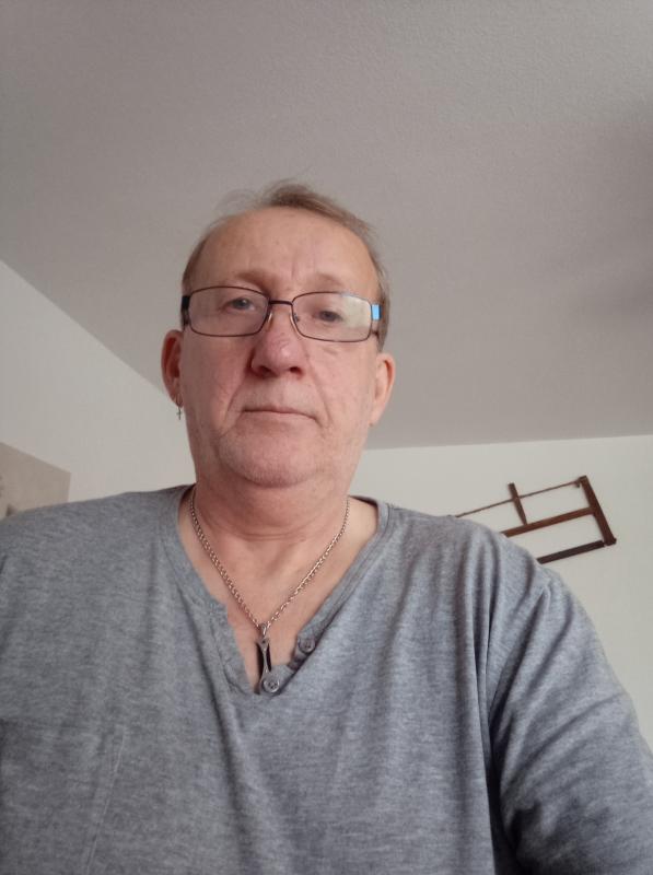 luke 58 ans Roanne