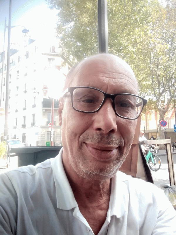Salim 61 ans paris 15eme arrondissement