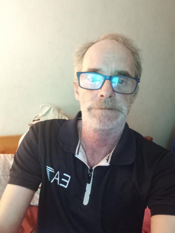 Philippe 56 ans Castres