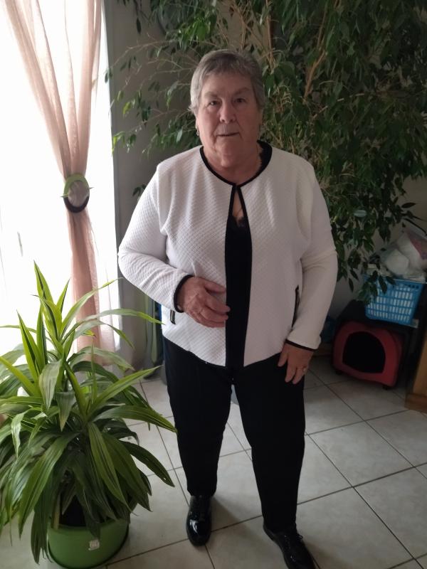 Nicka 77 ans Caen