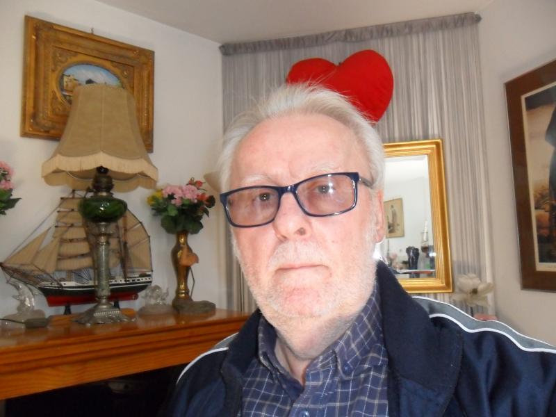 Michel  74 ans Angoulême